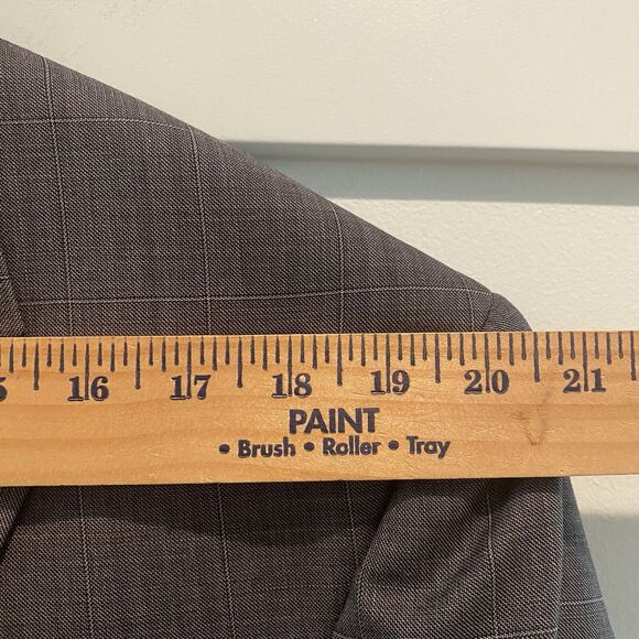 Jos. A. Bank Gray Suit - Picture 6 of 16